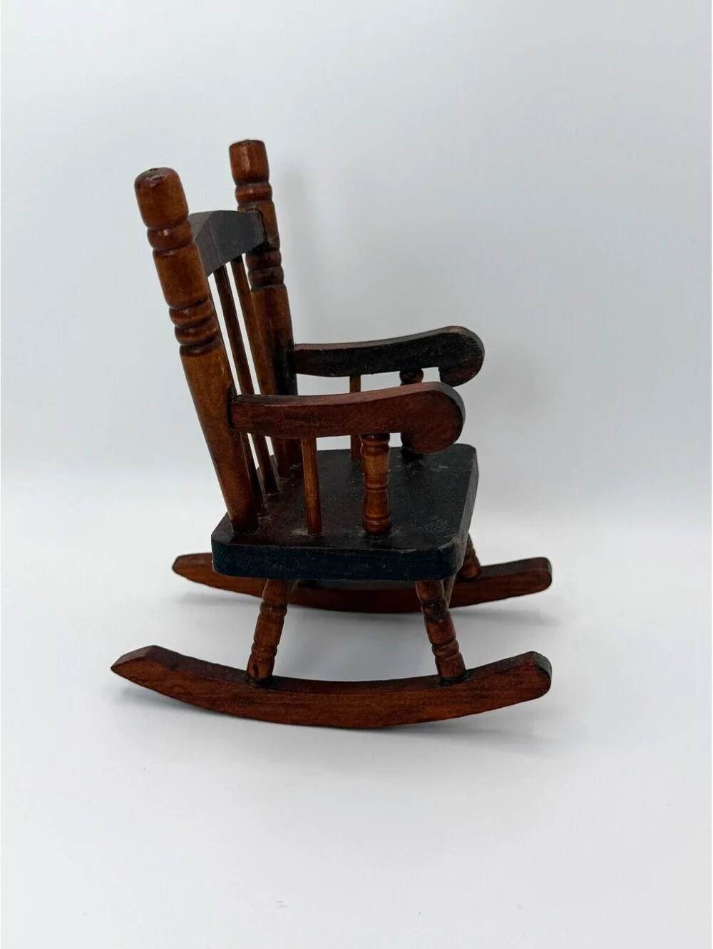 1:6 Vintage Wood Dollhouse Rocking Chair Spindle Back Miniature Furniture